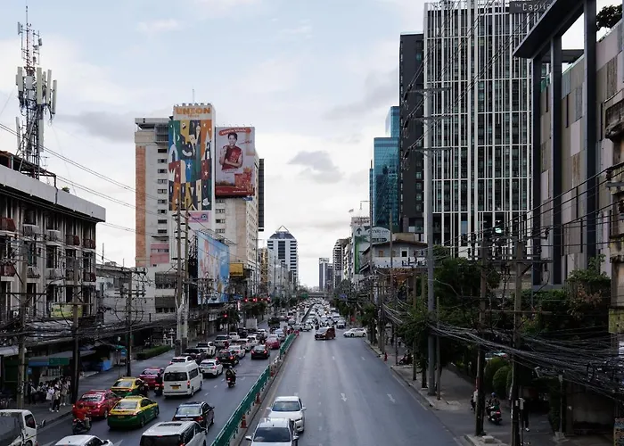 Apartment Center-thong Lo-rca-high-rise One-bedroom Bangkok
