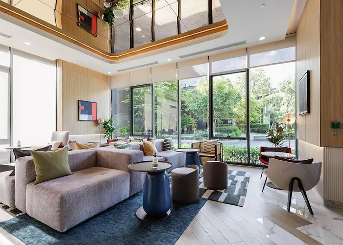 Apartment Center-thong Lo-rca-high-rise One-bedroom Bangkok