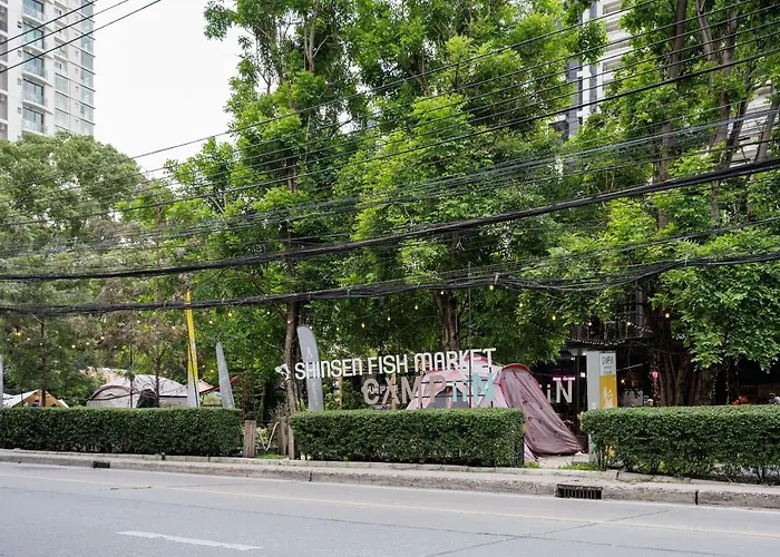 Center-thong Lo-rca-high-rise One-bedroom Bangkok