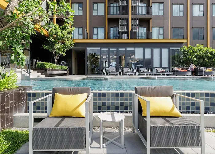 Center-thong Lo-rca-high-rise One-bedroom