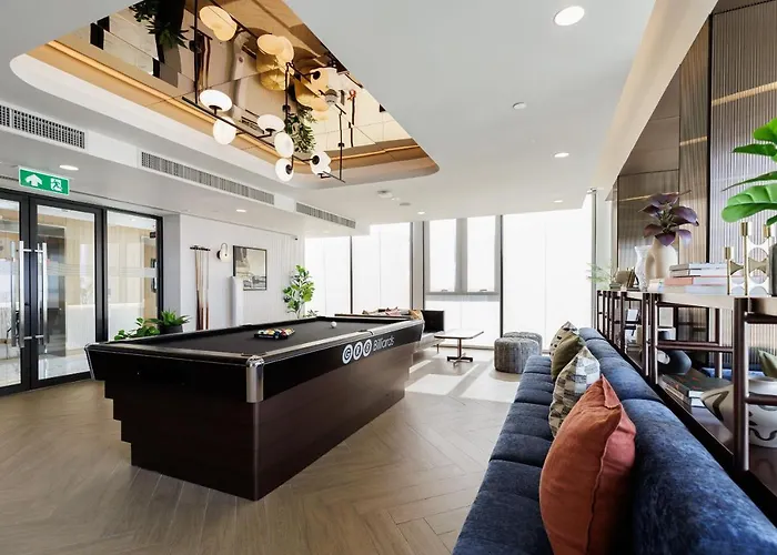 Center-thong Lo-rca-high-rise One-bedroom Apartment *